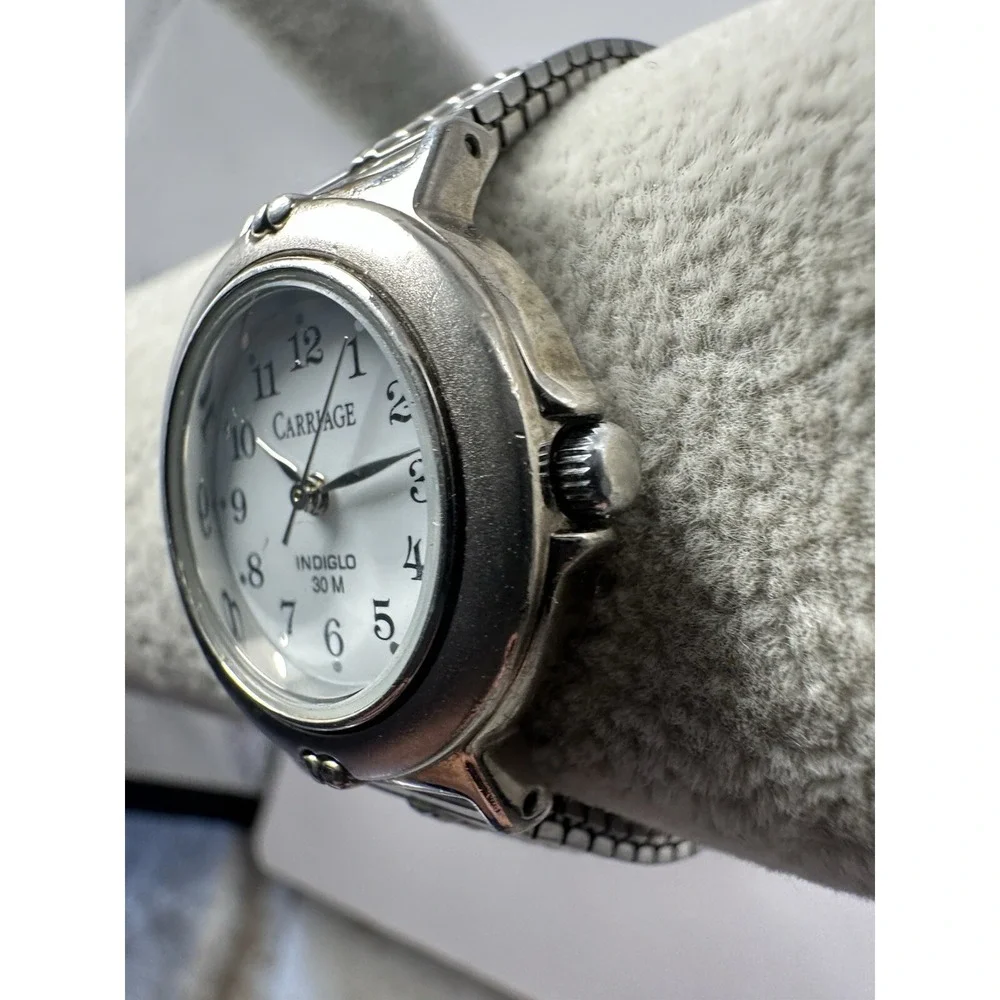 Carriage By Timex Indiglo Ladies Watch‎ New Battery 26MM 6
